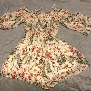 Flower shorts/dress perfect for summer 💛